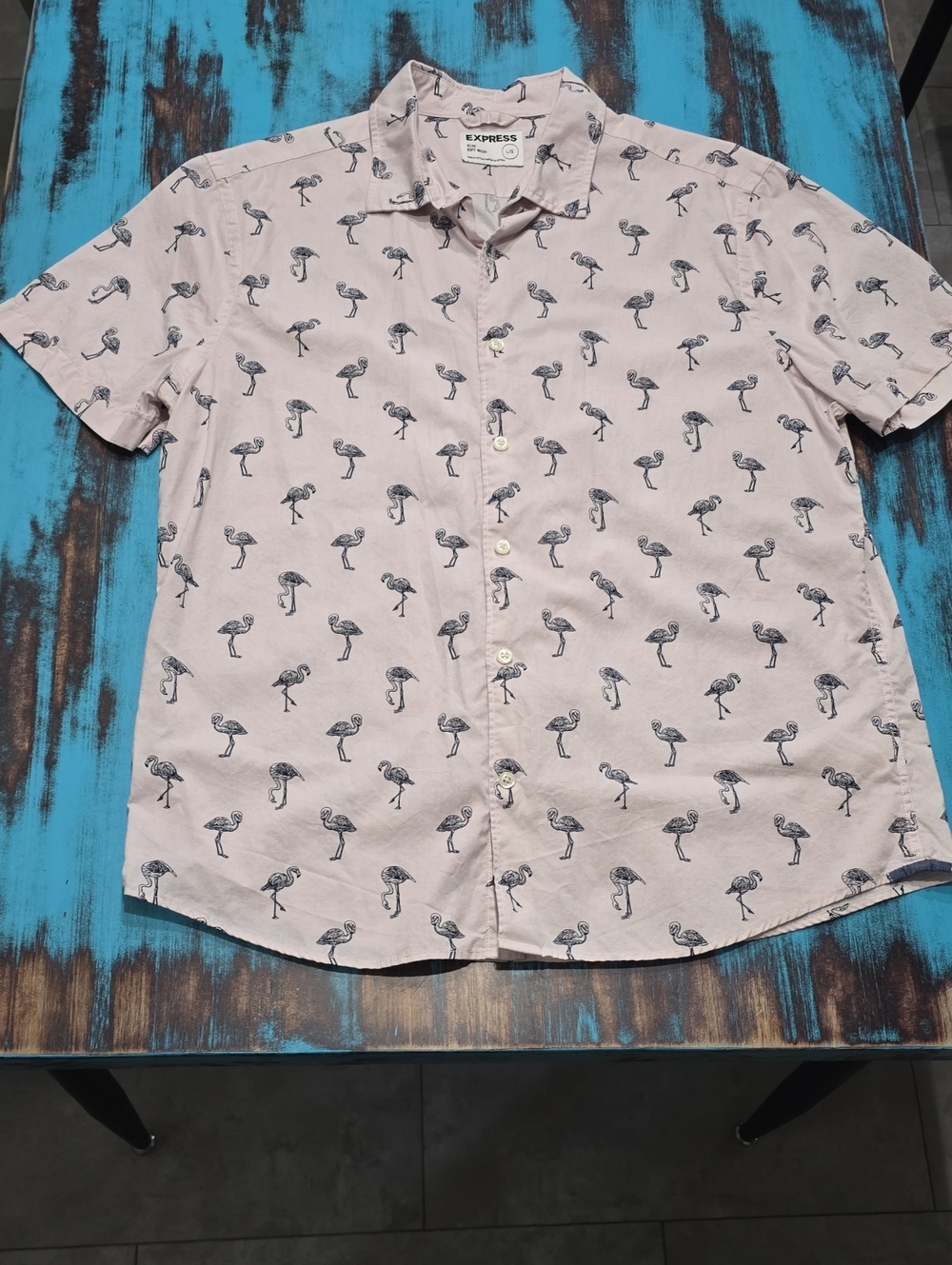 Express Men’s Pale Pink Flamingo Print Button-Up Shirt